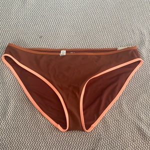 Aerie swim bottom